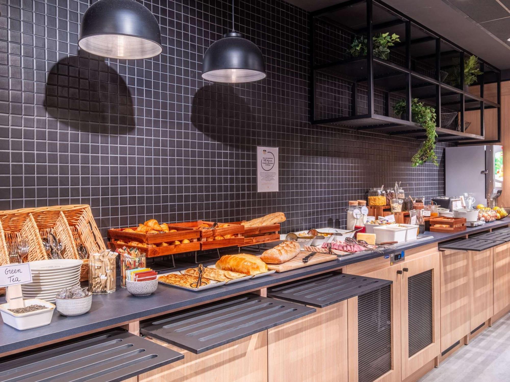 Ibis Budget Nantes Nord Treillières Екстериор снимка